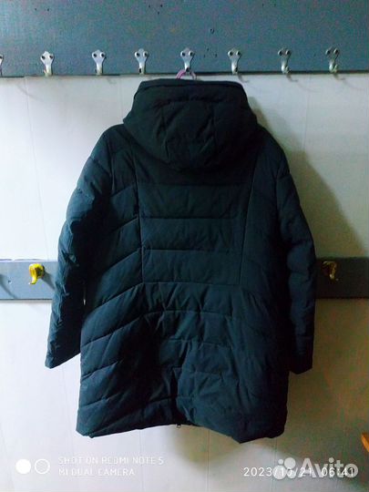 Пуховик женский 54-56 размер