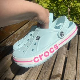 Crocs мятные голубые