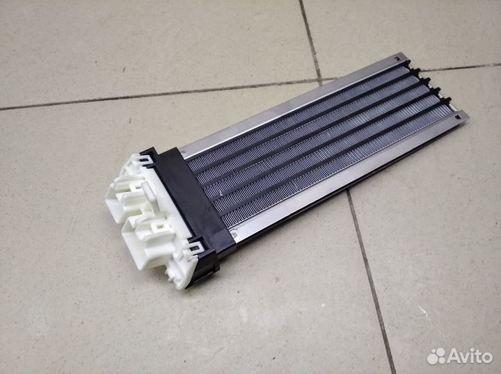 Радиатор отопителя электрический Hi Lux 2015