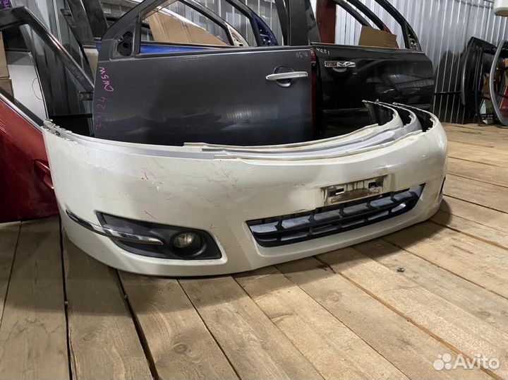 Бампер передний Nissan Teana J32