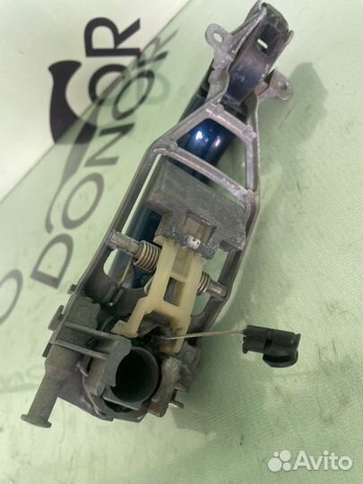 Ручка двери внешняя задняя левая Volkswagen