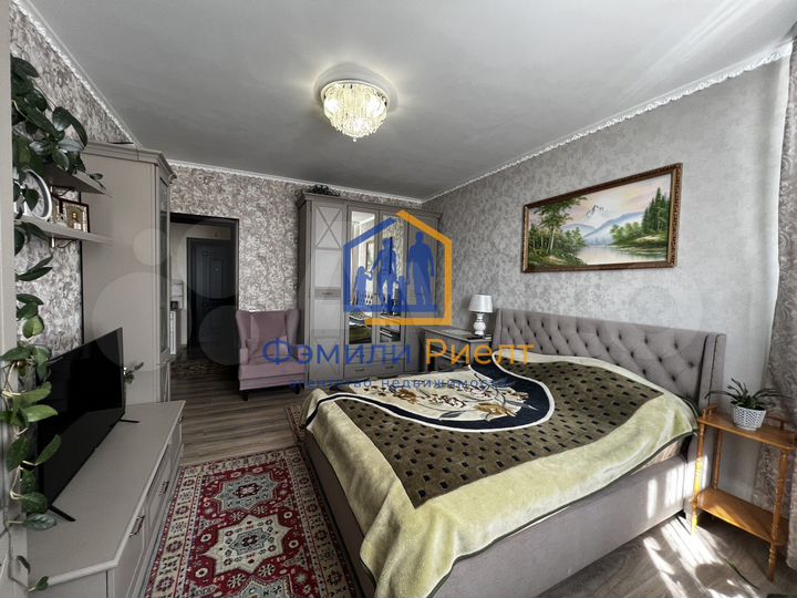 3-к. квартира, 86,9 м², 7/8 эт.