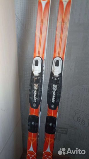 Беговые лыжи atomic