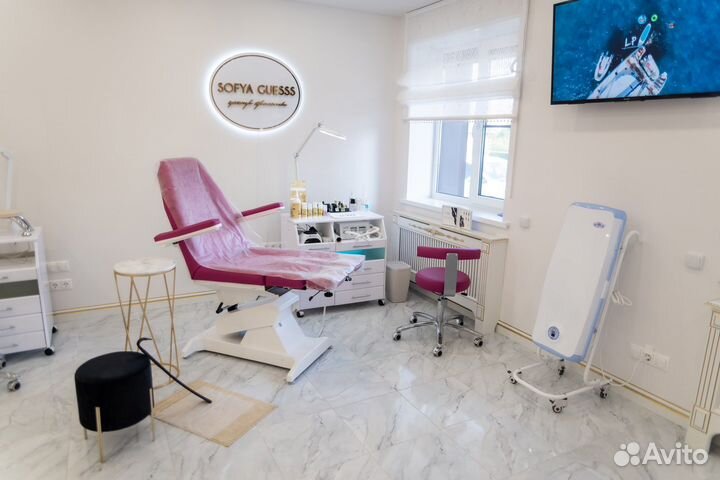 Маникюр с покрытием