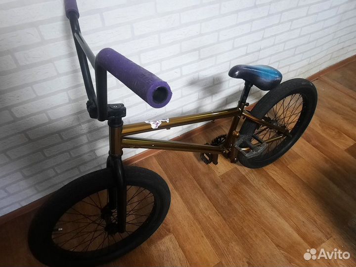 Трюковой велосипед bmx