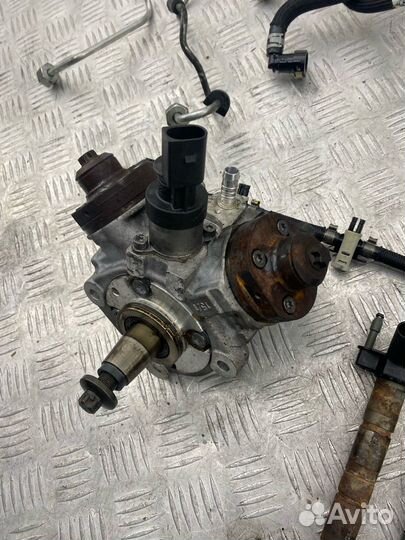 Форсунка топливная BMW 5 F10/F11/GT F07 2011