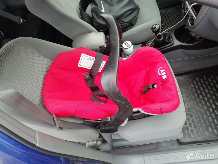 Переноска для детей в машину