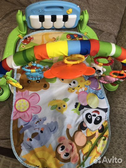 Развивающий коврик с пианино