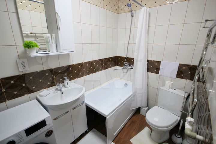 2-к. квартира, 55 м², 2/2 эт.