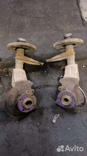 Поворотный кулак Audi 100c3