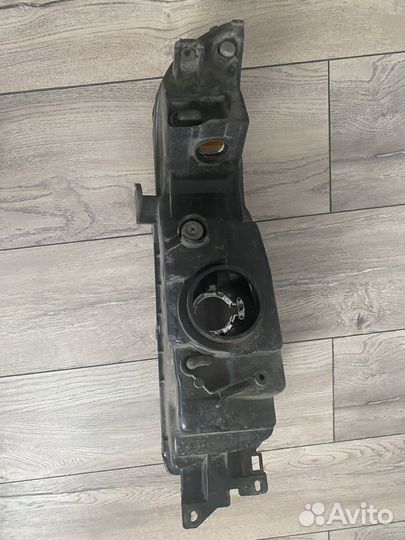 Фара mitsubishi galant 8 usa