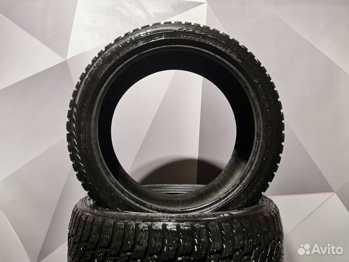 Nokian Tyres Hakkapeliitta 9 245/40 R18 и 265/35 R18 97T