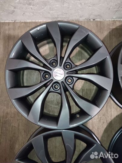 Диски R17 Toyota Grand Vitara (оригинал)