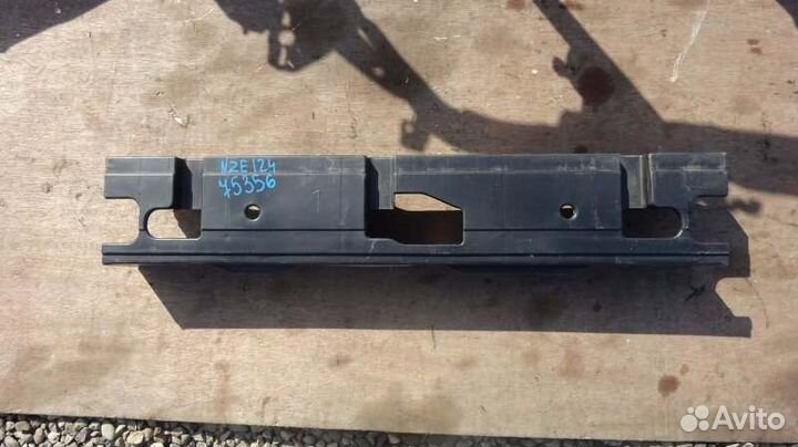 Пластик багажника Toyota Allex NZE124 1NZ-FE