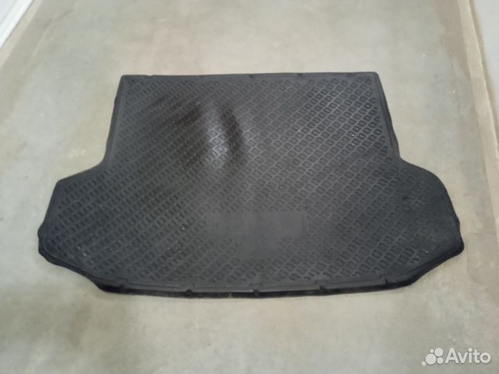 Продам Коврик в багажник ix35