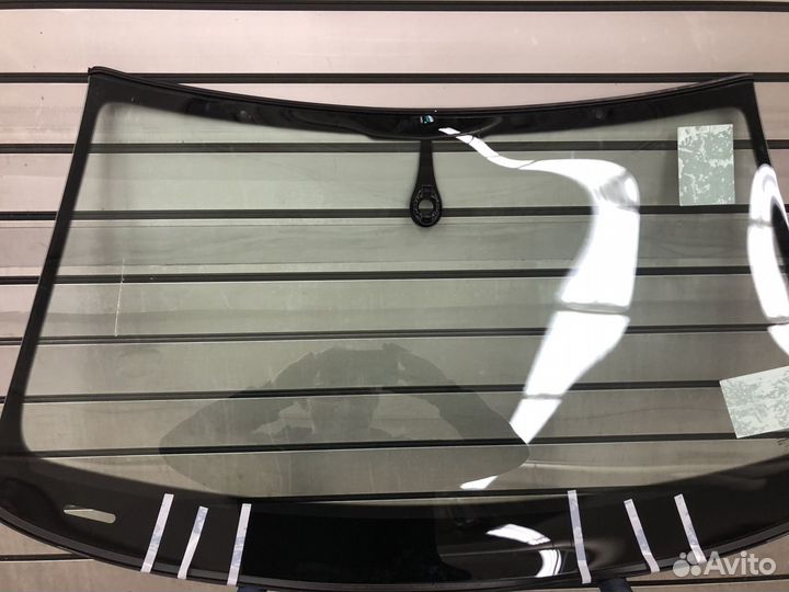 Лобовое стекло Hyundai Elantra