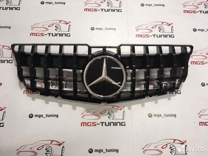 Решетка GLK 08-12 GT Black Дистроник + AMG