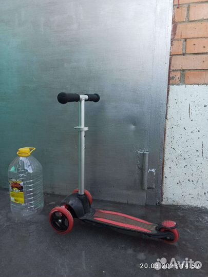 Детский самокат