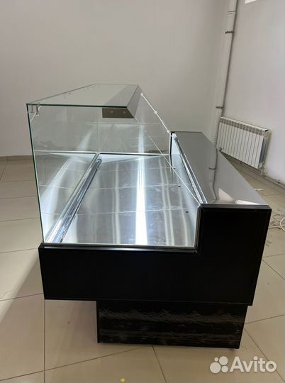 Холодильная витрина