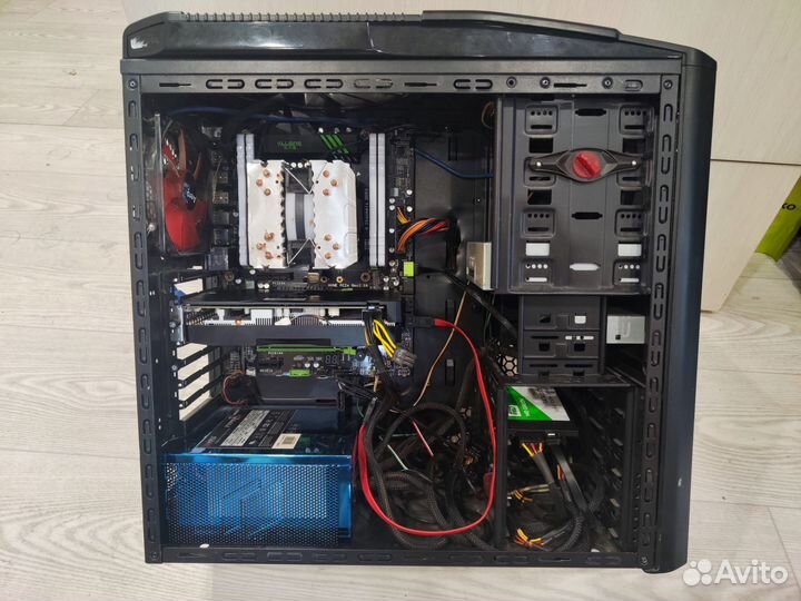 Игровой пк/е5 2667v2 8/16 4000 MHz/озу 32gb
