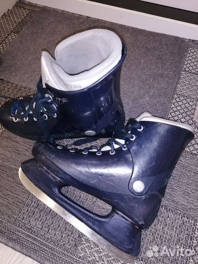 Коньки 43 - 44 размер