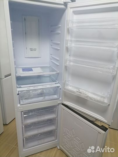 Холодильник Бирюса новый nofrost гарантия