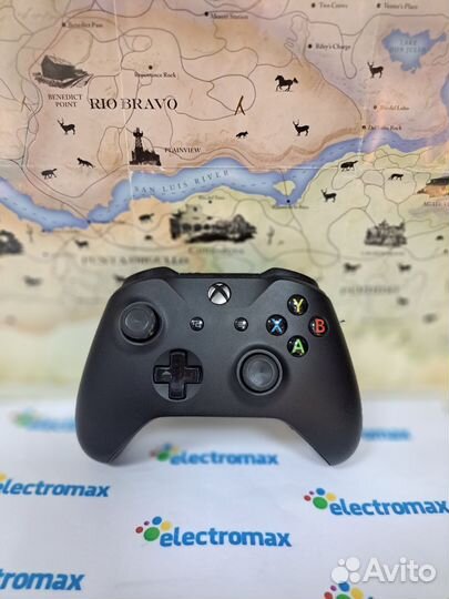 Геймпад xbox one