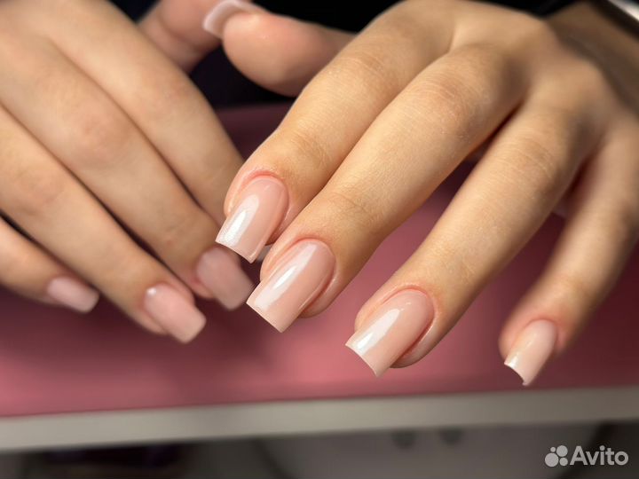 Маникюр и наращивание ногтей