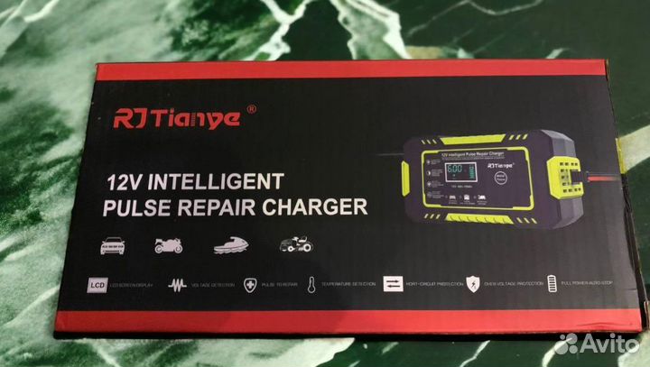 Автоматическое зарядное устройство для авто