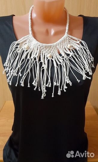 Украшение на шею. Макраме, ручная работа