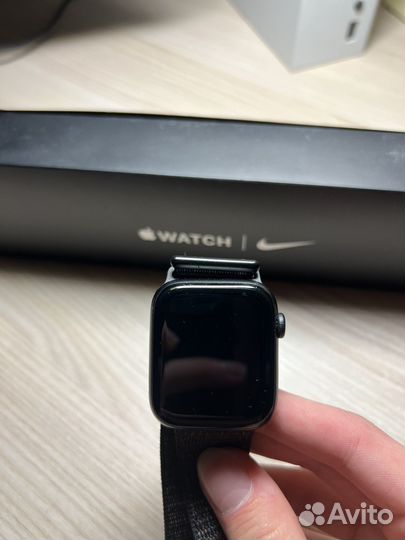 Apple watch se 44mm nike