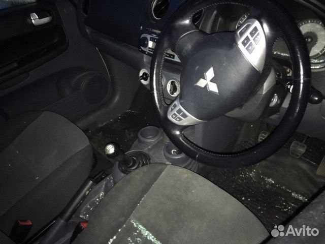 Разбор на запчасти Mitsubishi Colt 2008-2012