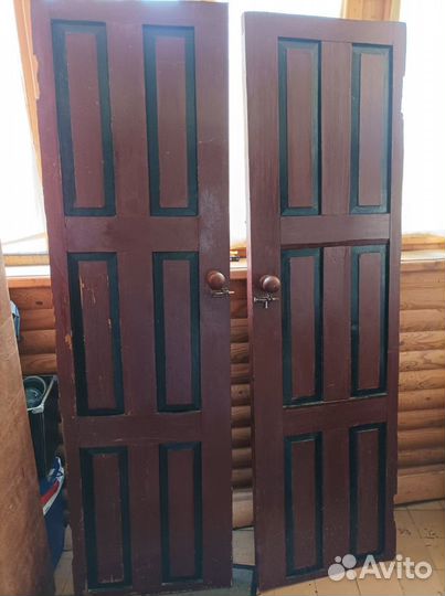 Двери деревянные для хозблока на дачу