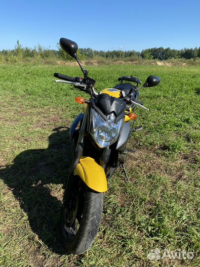 Мотоцикл Yamaha XJ6N