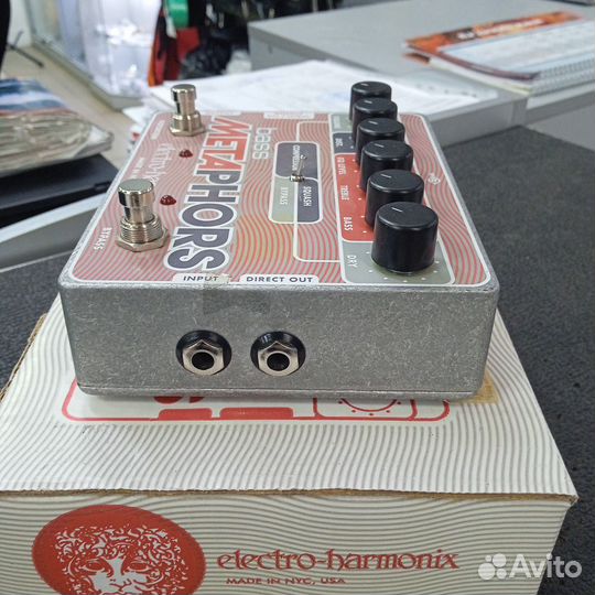 Приамп для бас гитары Electro Harmonix Bass