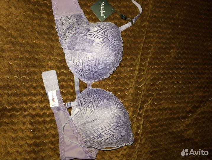 Бюстгальтер