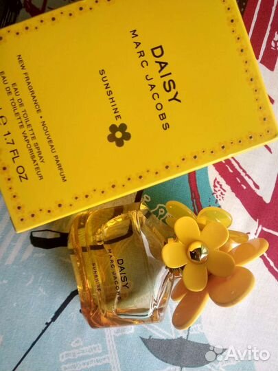 Dkny, daisy marc jacobs, Antonio Banderas