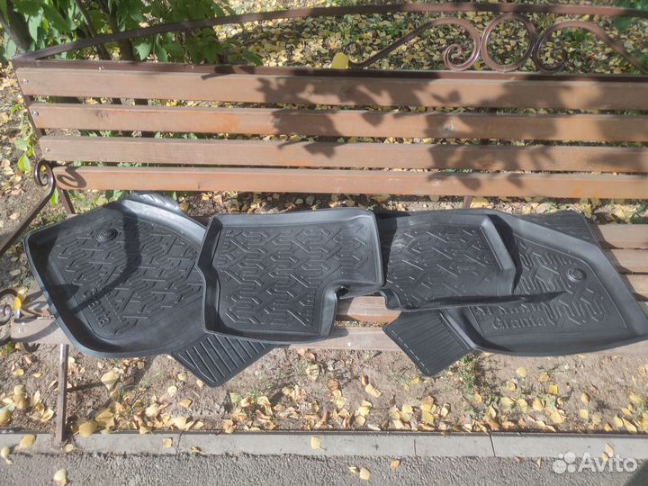 Коврики на LADA гранту