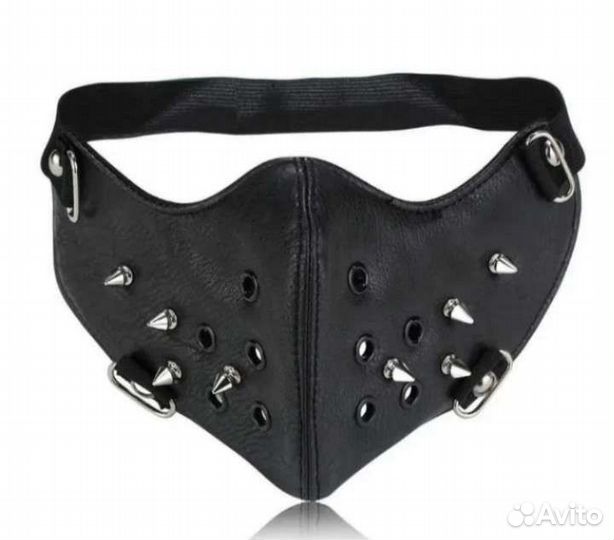 Маска с шипами кожезам