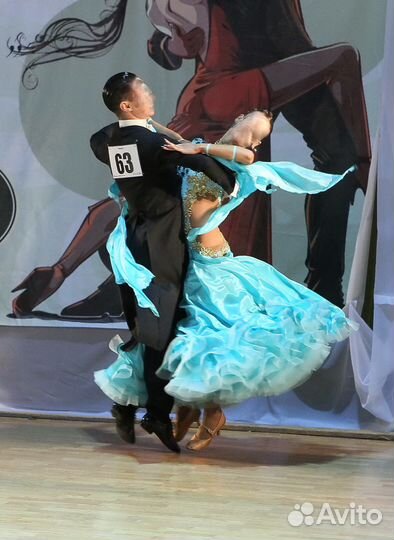 Фрак для бальных танцев