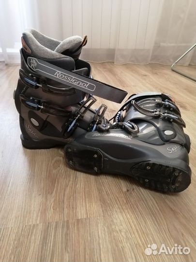 Горнолыжные ботинки