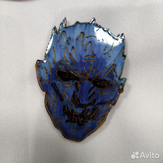 Деревянные значки