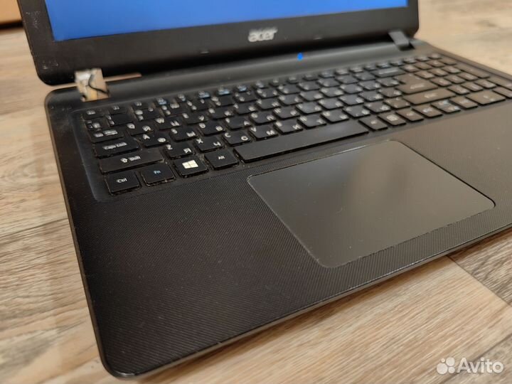 Ноутбук Acer aspire ES 15 (es1-533-p138)