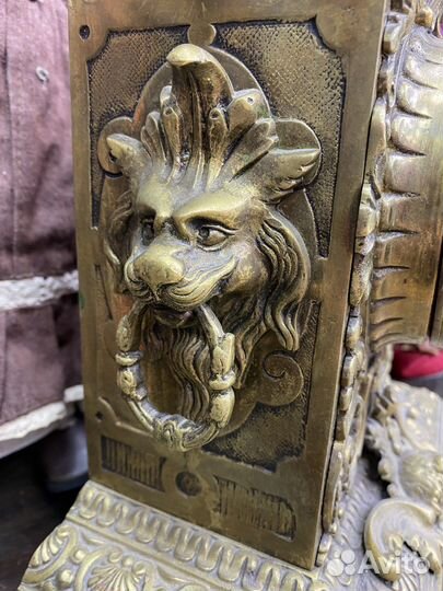 Бронзовые каминные часы