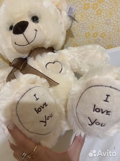 Плюшевый медведь