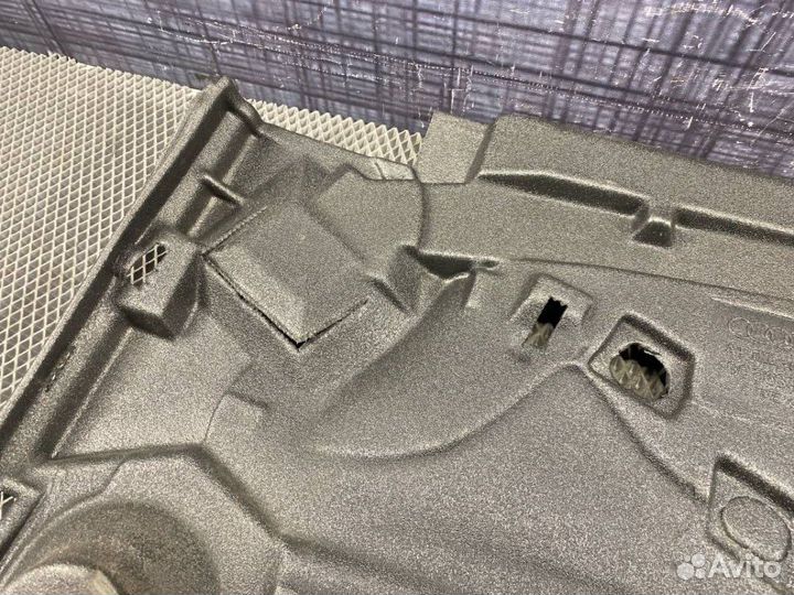 Шумоизоляция передняя левая Audi Allroad C5 ARE