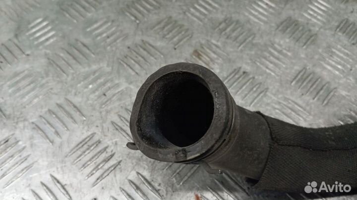 Патрубок радиатора Audi A6