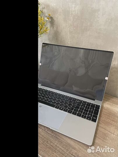 Ноутбук новый, 4х ядерный, SSD 512GB, 16GB DDR4