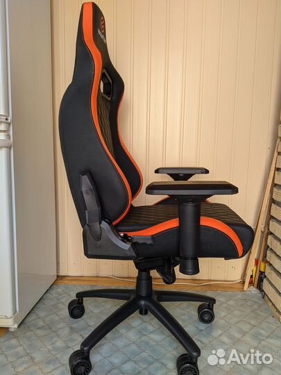 Компьютерное кресло Evolution omega