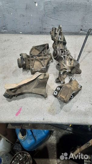 Кронштейны двигателя passat b5 1.8 adr